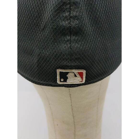 New Era 59Fifty Arizona Diamondbacks D Backs Fitted Hat Size 7 1/4 Black Red - Picture 8 of 12